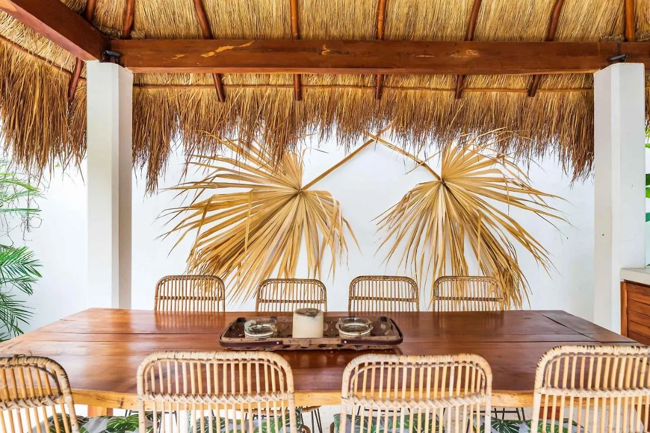 Villa Ek'Balam & Villa Flamingo, Luxury Villas, Private Pool, Private Garden, Jacuzzi, 24H Security Tulum 0*,