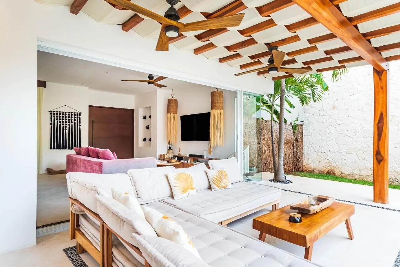 Villa Ek'Balam & Villa Flamingo, Luxury Villas, Private Pool, Private Garden, Jacuzzi, 24H Security Tulum 0*,  Mexico